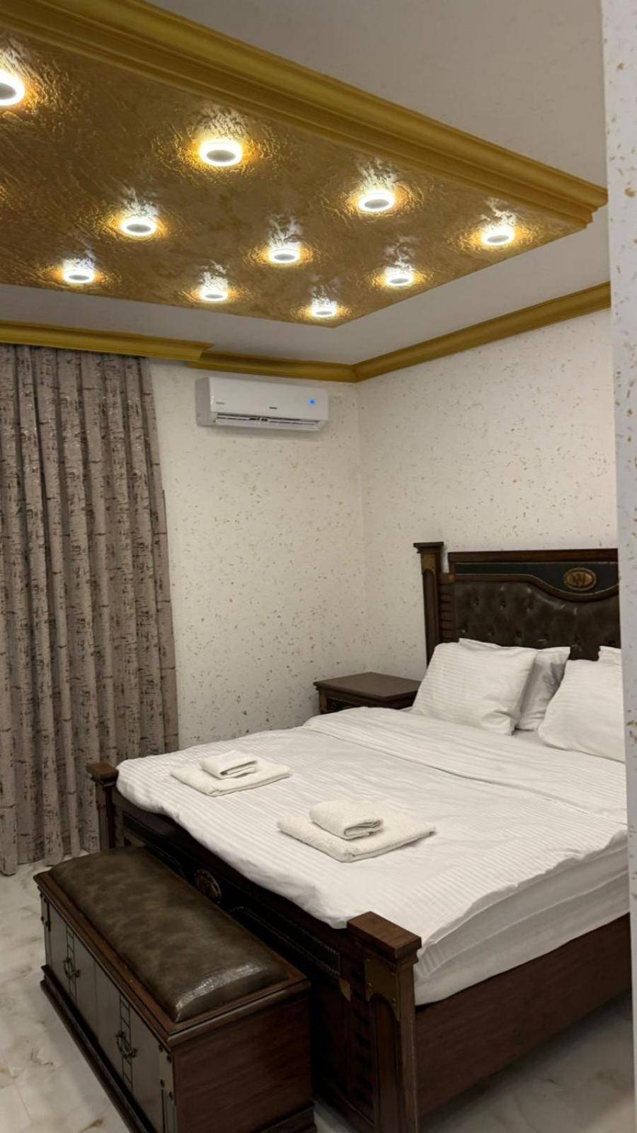 Hotel Premium Pristina Exteriör bild
