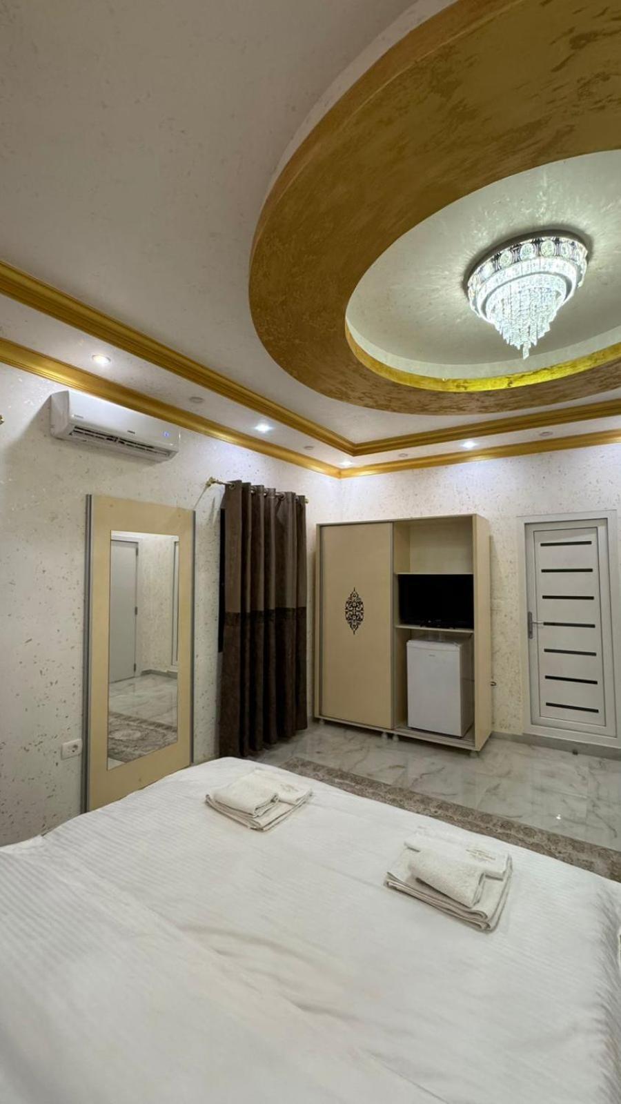 Hotel Premium Pristina Exteriör bild