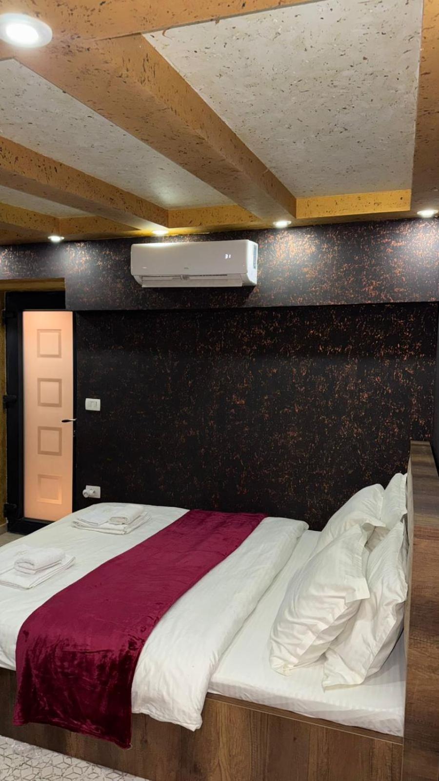 Hotel Premium Pristina Exteriör bild